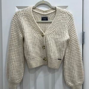 Abercrombie Cropped Sweater